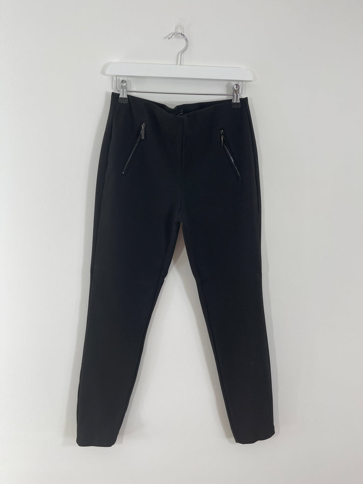 Black Leggings (Medium)